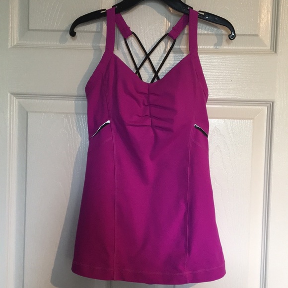 Under Armour Tanktop - Picture 3 of 8